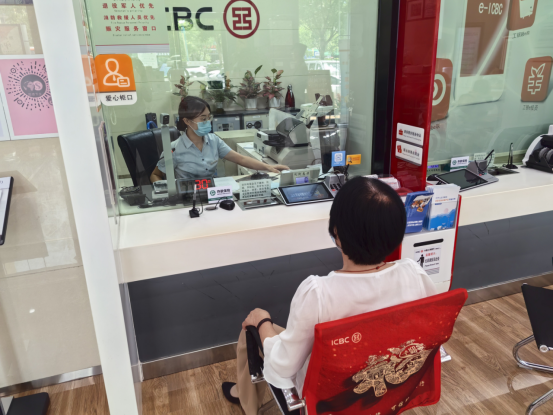 工商银行宁德海滨支行：特事特办解民忧 上门服务暖人心